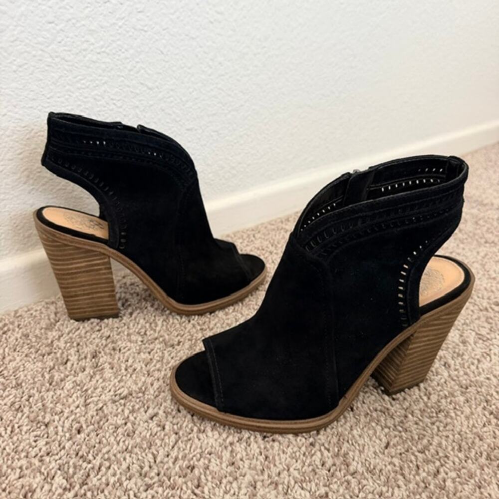 Vince Camuto Koral Black Suede Booties 4" Shooties Women 6.5M Peep Toe Side Zip